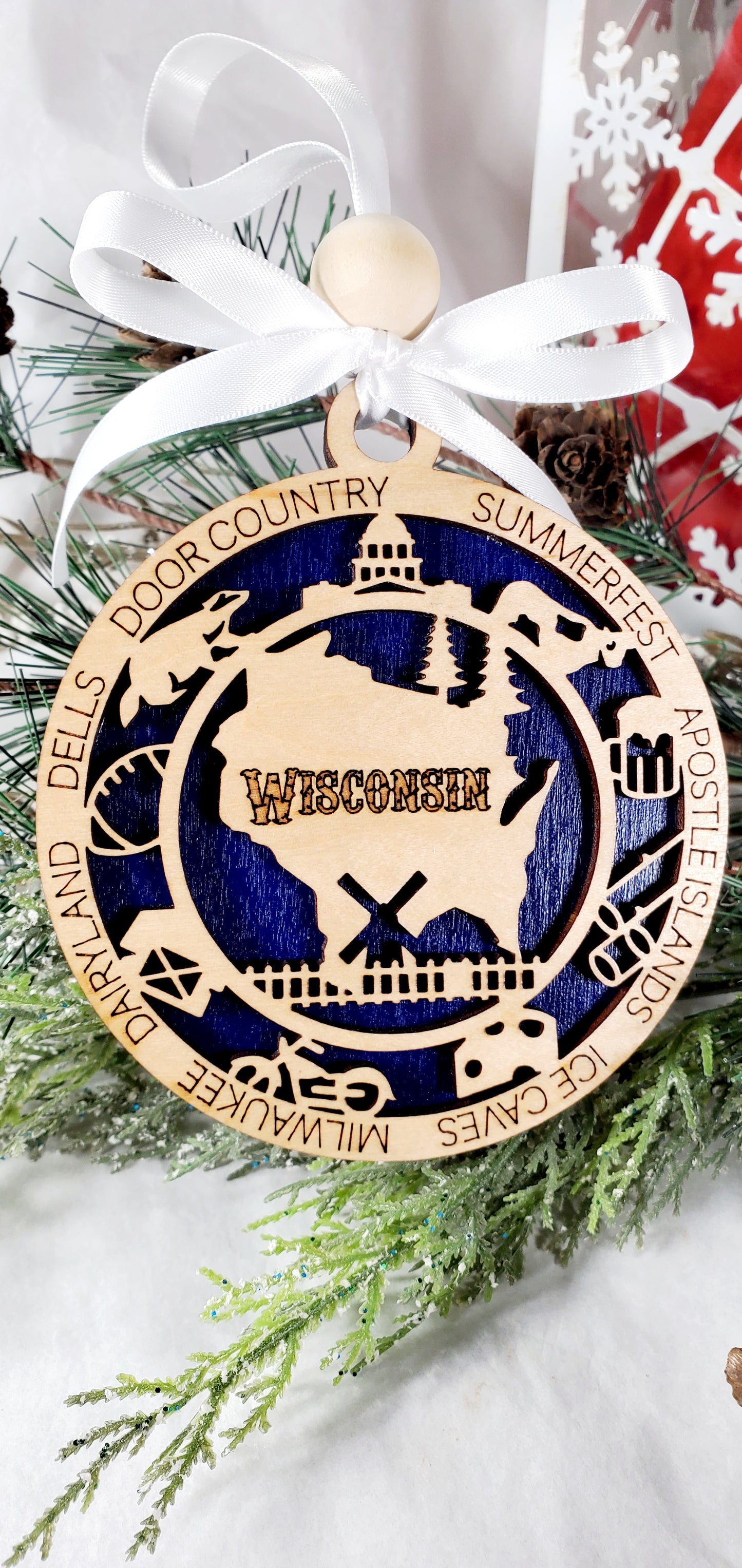 Beautiful State ornaments - Perfect Gifts - What state have you lived in? Every state available. Great souvenir and keepsake gifts.