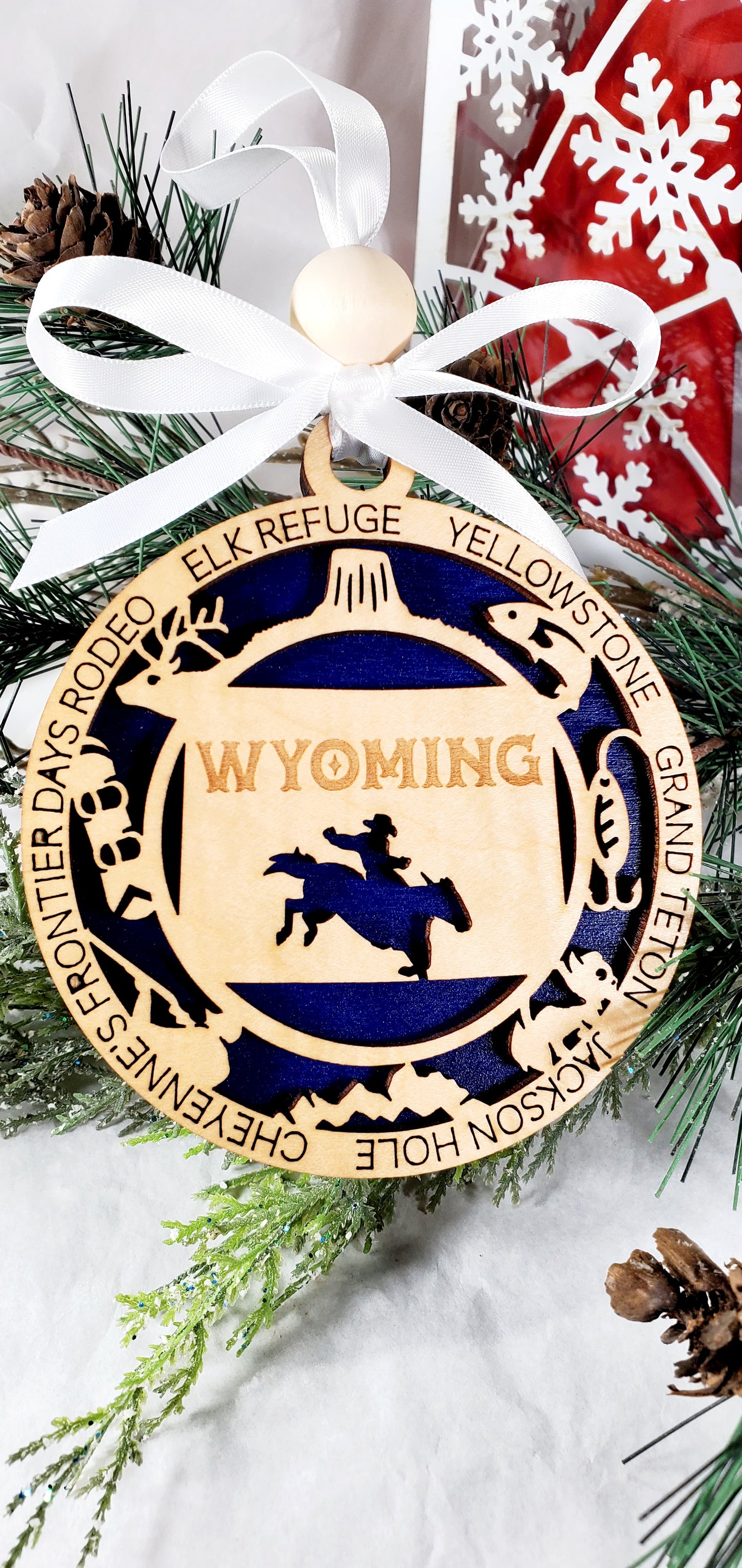 Beautiful State ornaments - Perfect Gifts - What state have you lived in? Every state available. Great souvenir and keepsake gifts.