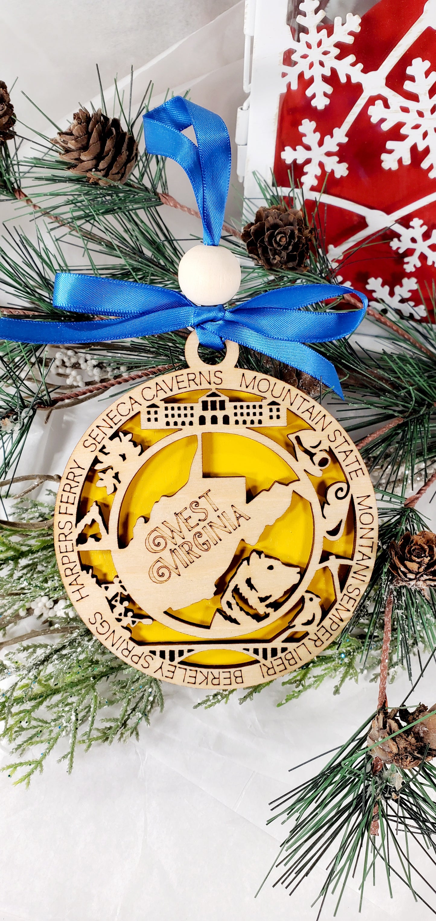 Beautiful State ornaments - Perfect Gifts - What state have you lived in? Every state available. Great souvenir and keepsake gifts.